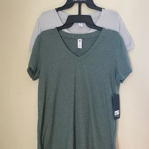 🔥 BNWT 90 Degree by reflex t shirts 2 pack medium